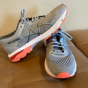 Women’s ASICS GT-1000 running shoe sneaker 9.5m